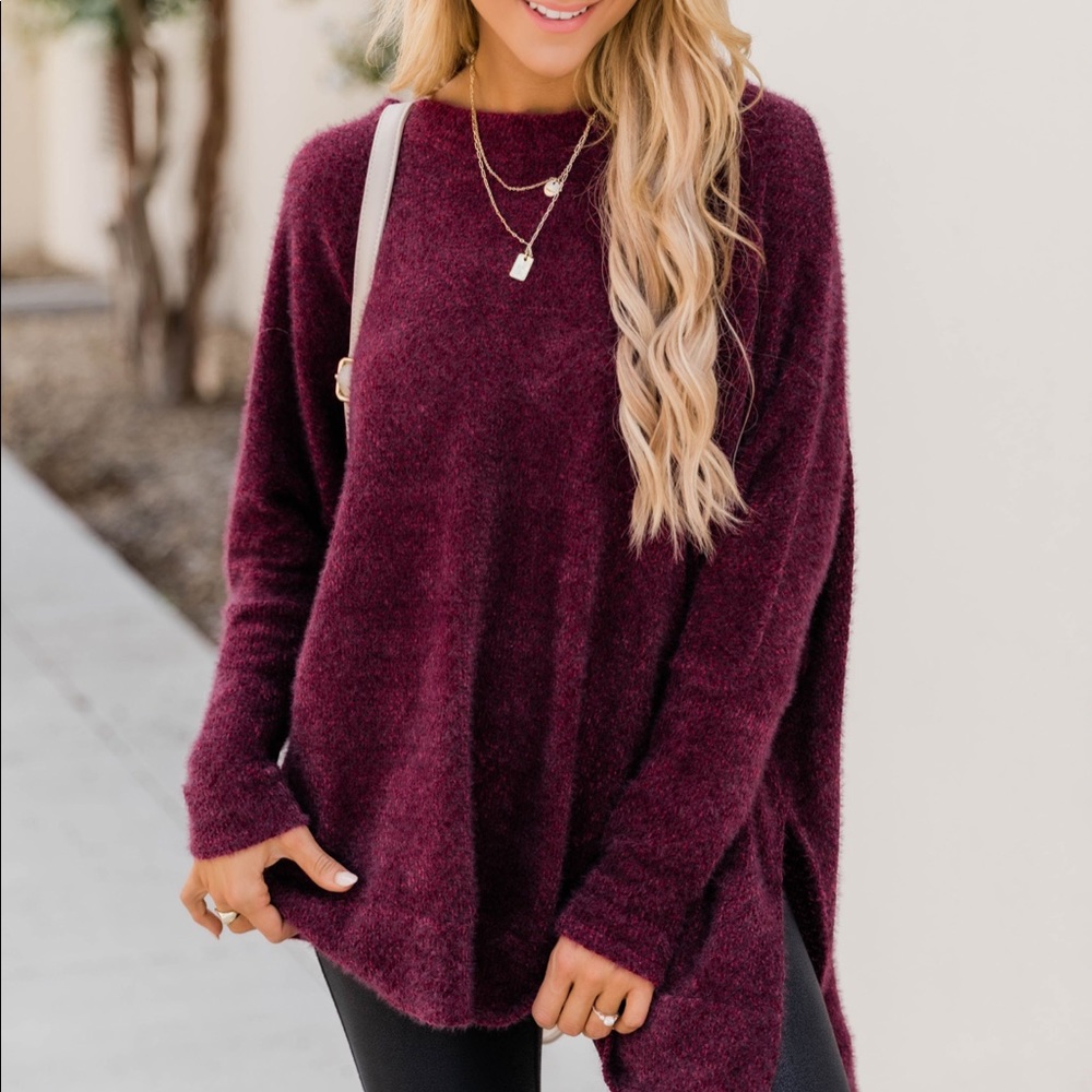 Pink lily Small Uncomplicate my life pullover in wine